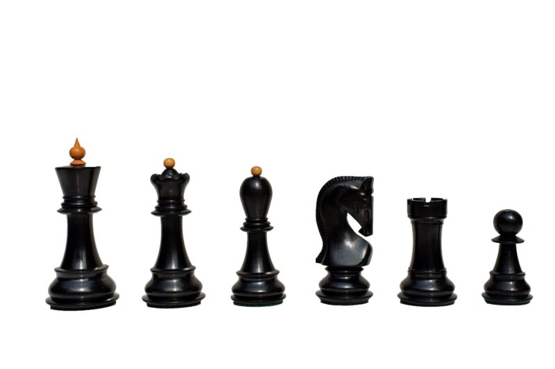 Zagreb 59 Series Chess Pieces Boxwood & Ebony 3.9" King -0