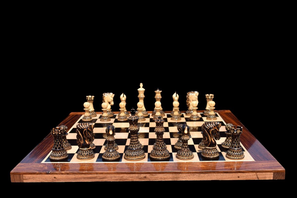 Designer Parker Series Chess set Limited Edition Boxwood Burnt High Glossy 4" King with 2" Square Chess Board-7453