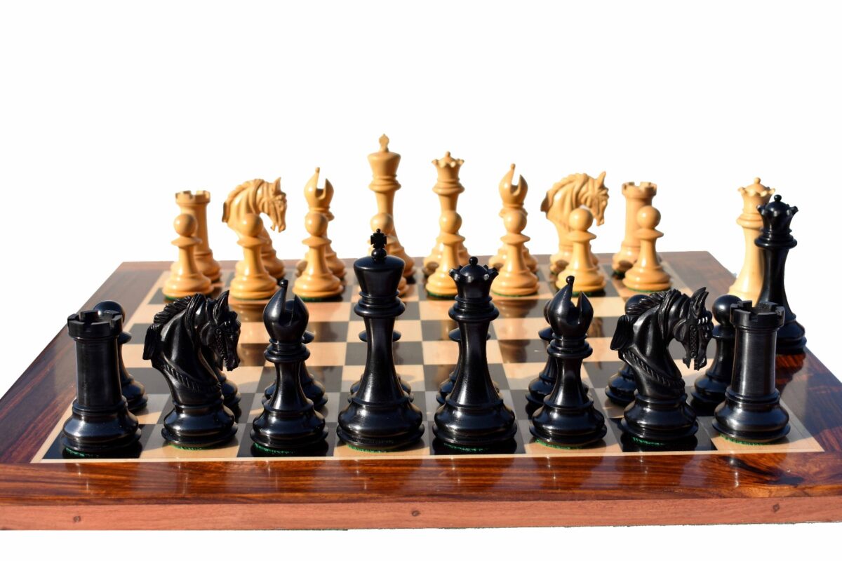 The Kings Arthur Series chess pieces Boxwood & Ebony 4.4" King-7588