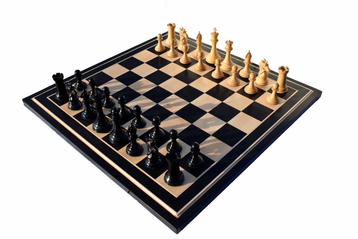 The New Sultan Series Chess Set Boxwood & Ebony 4.4" King with 2.25" Square Chess Board-7662