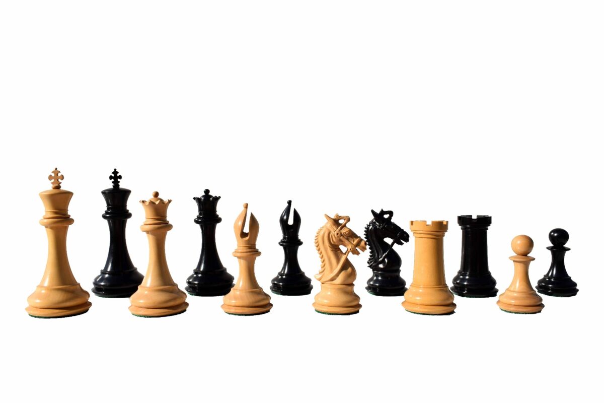 The New Sultan Series Chess Set Boxwood & Ebony 4.4" King with 2.25" Square Chess Board-7676