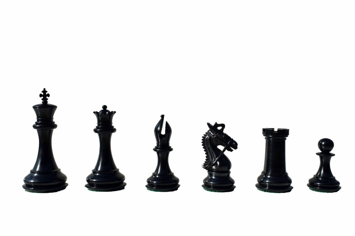 The New Sultan Series Chess Set Boxwood & Ebony 4.4" King with 2.25" Square Chess Board-7679