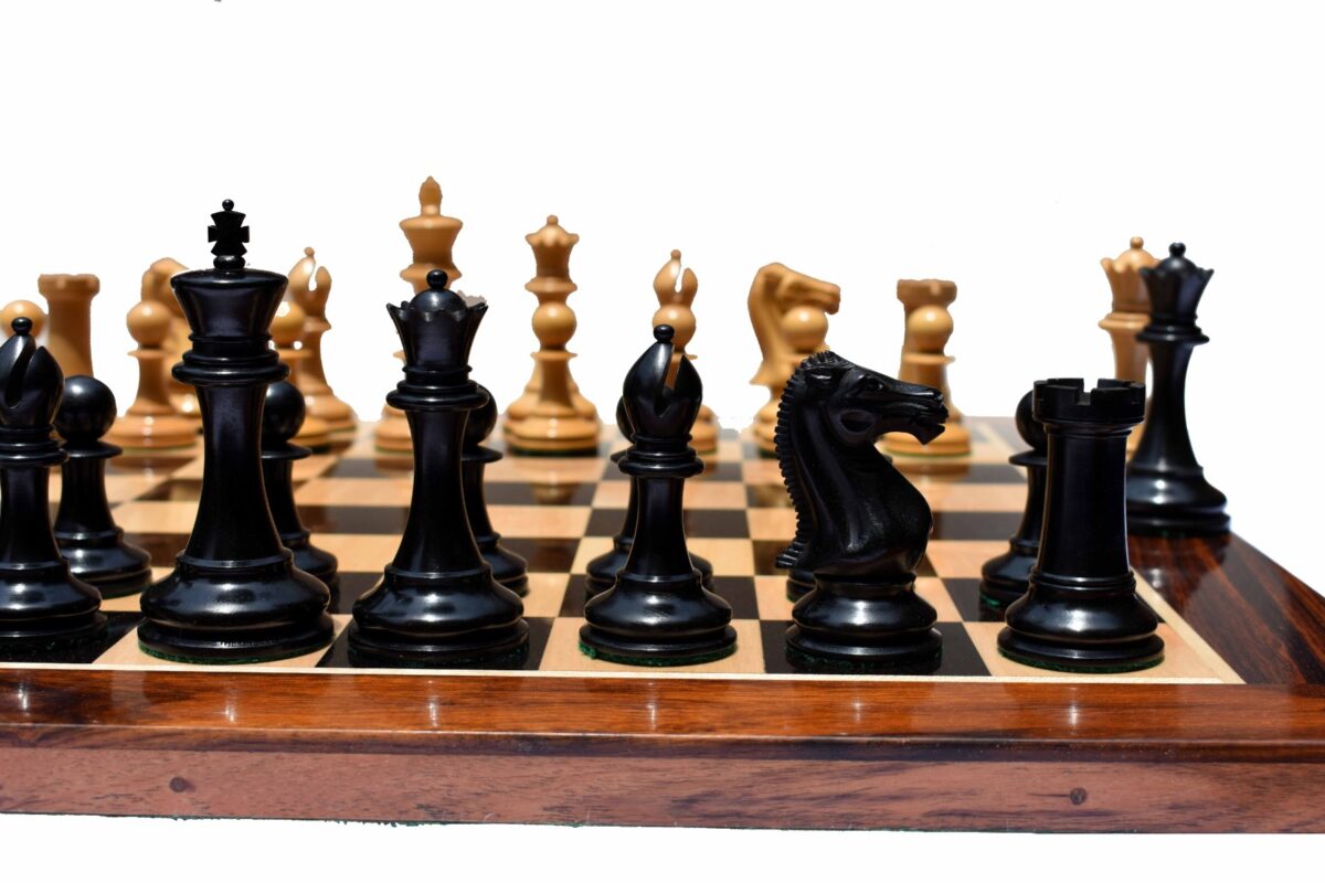 Queens Gambit Series chess pieces Boxwood & Ebony 4" King-7793