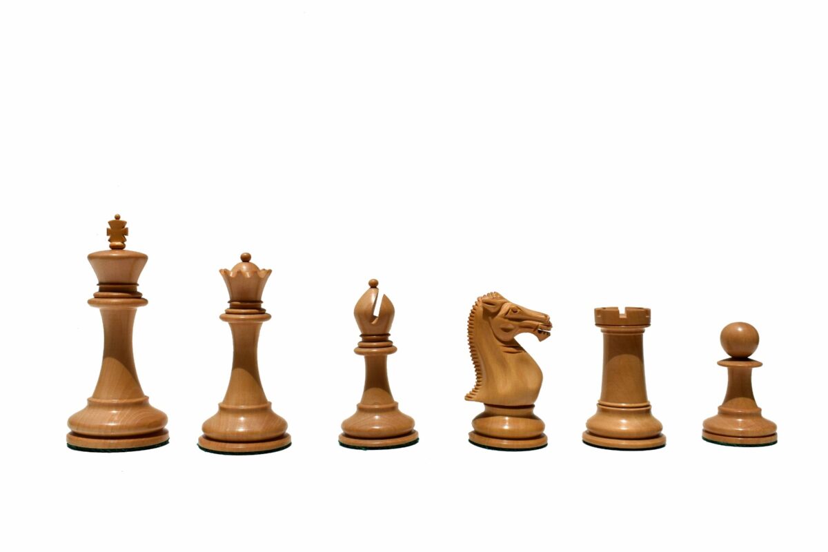 Queens Gambit Series chess set Boxwood & Ebony 4" King with 2" Square chess board-7768