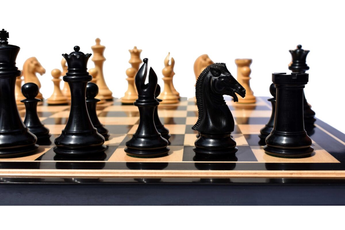 The Empire's Prestige Series chess set Boxwood & Ebony 4.4" King with 2.25" Square chess Board -8015