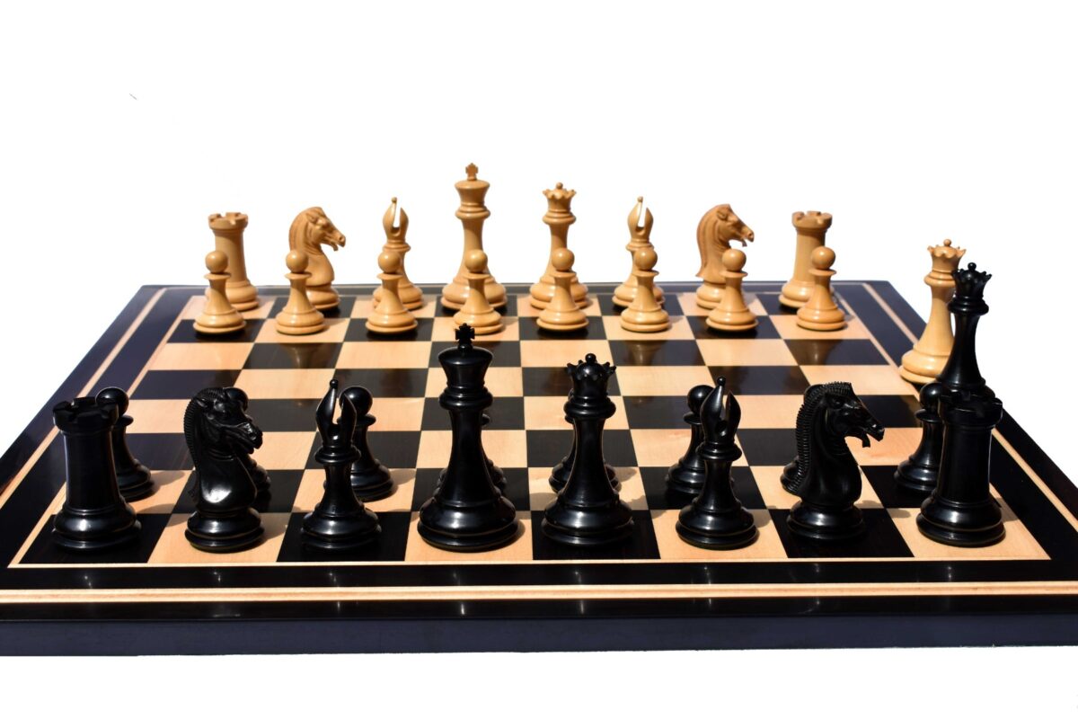 The Empire's Prestige Series chess set Boxwood & Ebony 4.4" King with 2.25" Square chess Board -8013