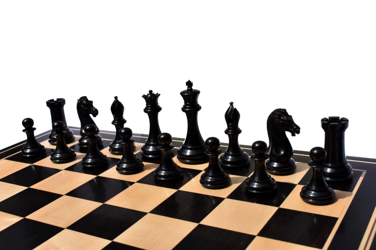 The Empire's Prestige Series chess set Boxwood & Ebony 4.4" King with 2.25" Square chess Board -8028