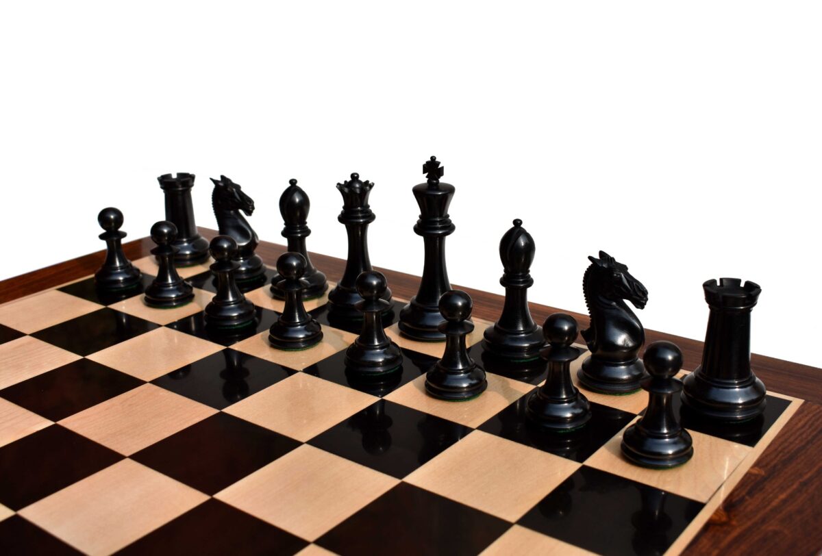 New Hasting Series chess set Boxwood & Ebony 4.25" King with 2.25" Square chess board-7963