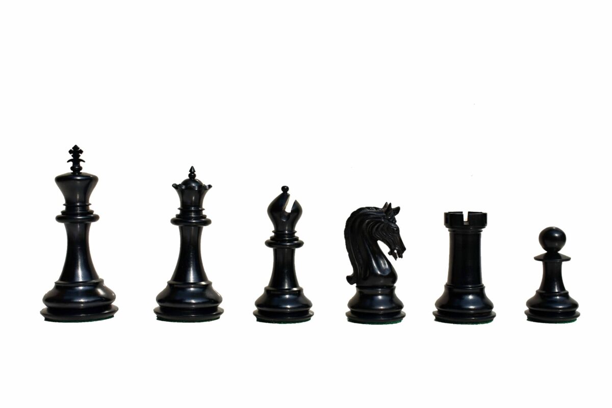 St Joseph Series chess set Boxwood & Ebony 4.25" King with 2.25" square chess board-7925