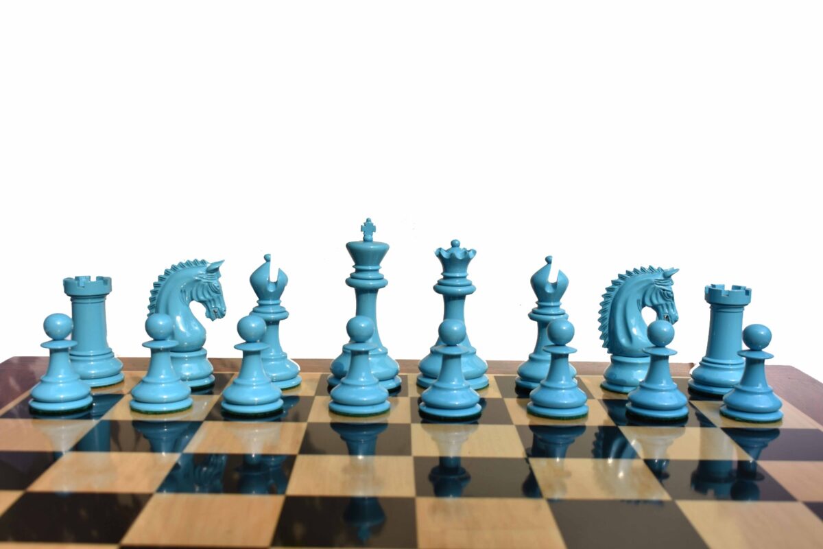 The Sovereign Series chess pieces Turquoise blue & Black lacquered boxwood 4.25" King -7912