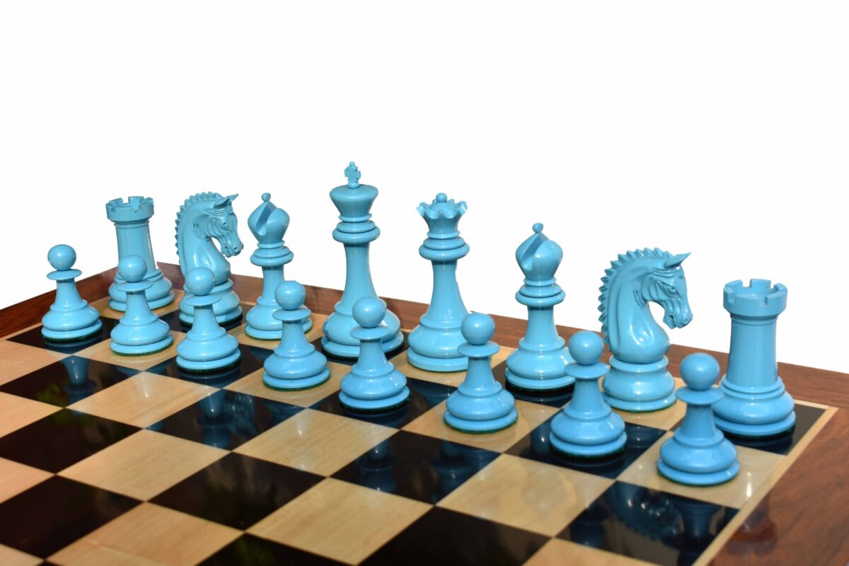 The Sovereign Series chess set Turquoise blue & Black lacquered boxwood 4.25" King with 2.25" square chess board-7902