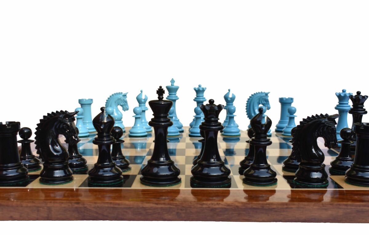 The Sovereign Series chess pieces Turquoise blue & Black lacquered boxwood 4.25" King -7915