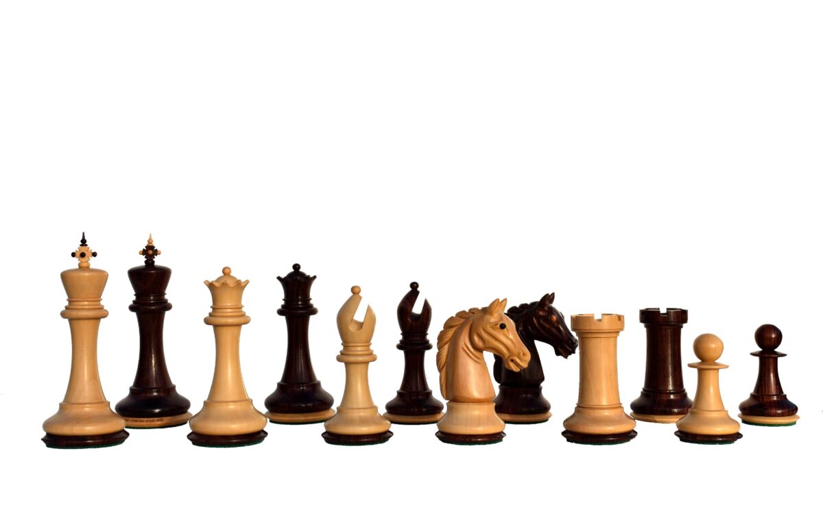 The Barbarian Knight Chess set Boxwood & Rosewood 4.4" King with 2.25" square chess board-8168