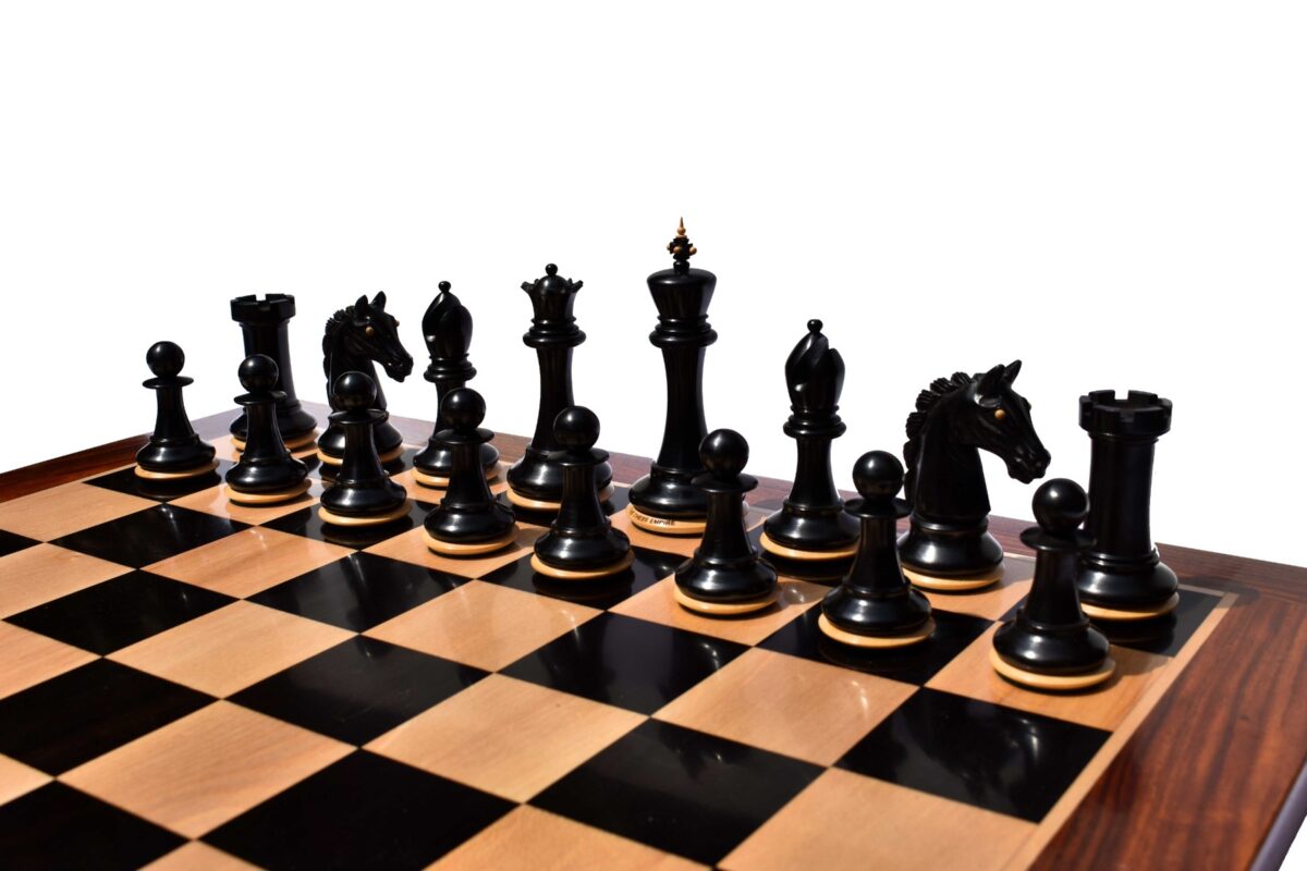 The Barbarian Knight Chess set Boxwood & Ebony 4.4" King with 2.25" square chess board-8187