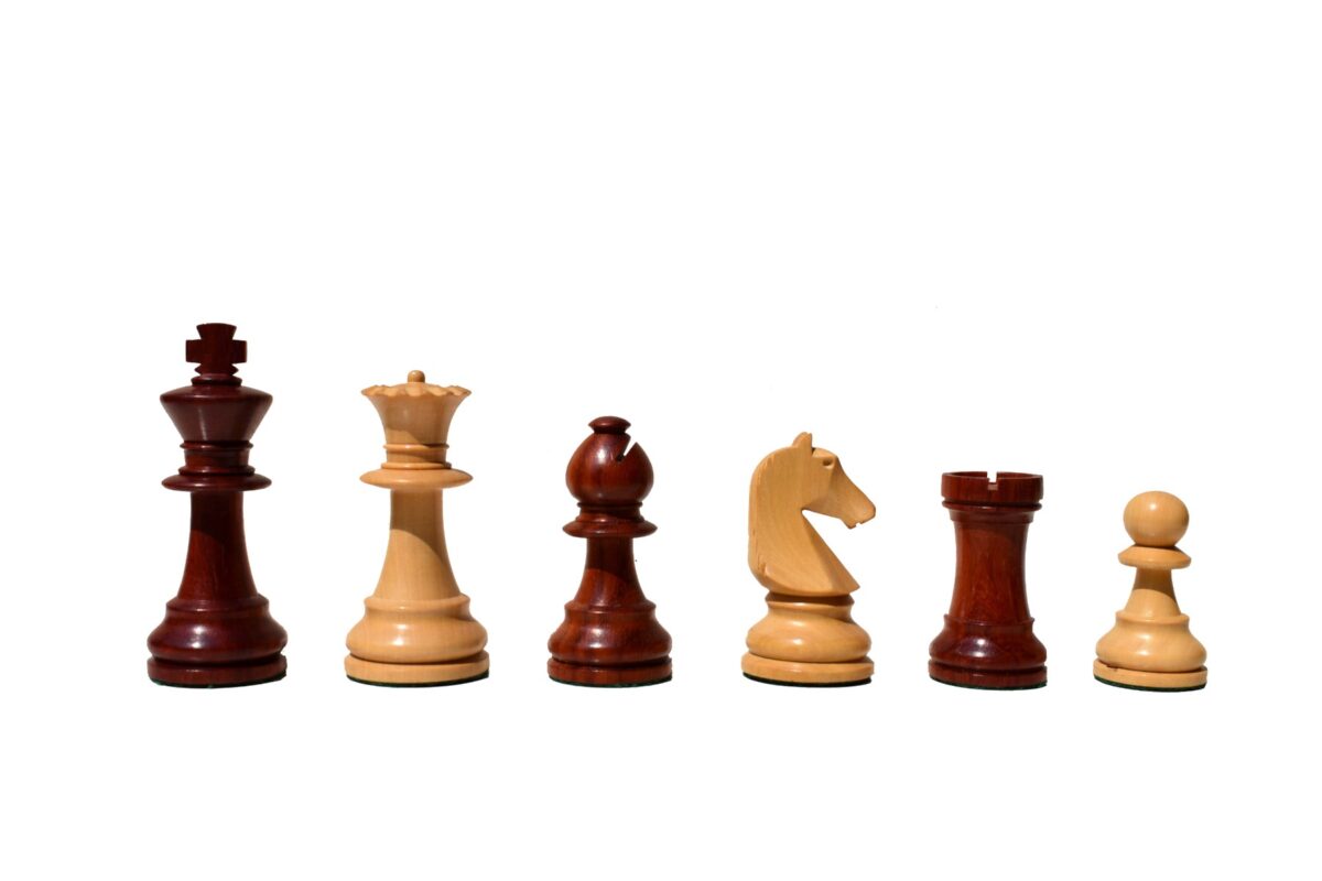 Henri Chavet Series B210 - 1980-1990 reproduction-Chess Pieces Boxwood & Padauk 3.625" King-0