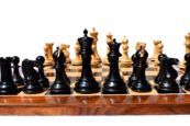 Jaques Morphy Staunton Chess Pieces reproduction Boxwood & Ebony 4.4" King -0