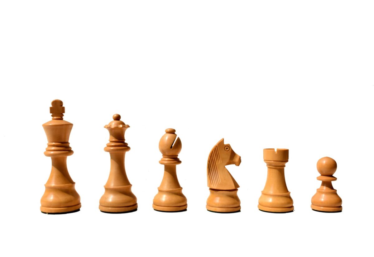 The Champion Series Chess Set Boxwood & Ebonized 3.75" King with 1.75" square chess board and Storage Case-8340