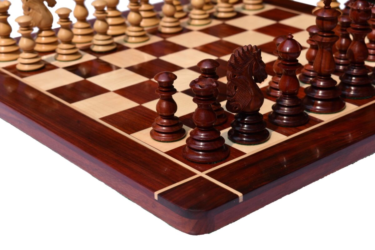 Designer Kings Castle Series Chess set Boxwood & Padauk 4.4" King with 2" Square Chess Board-8226