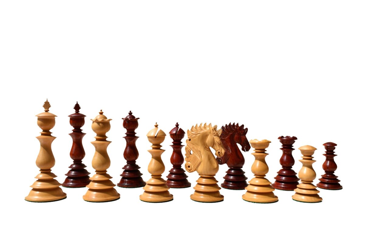 Designer Kings Castle Series Chess set Boxwood & Padauk 4.4" King with 2" Square Chess Board-8239