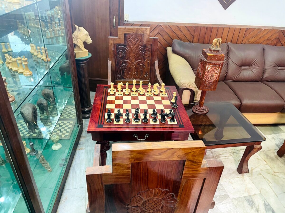 The Maharajah Chess Table Set African Padauk with Chairs and 4.4" Barbarian Series chess pieces -8551