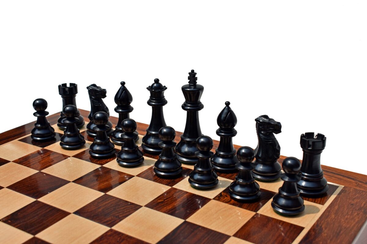 Classic Series chess set Boxwood & Ebonized 3.5" King-8677