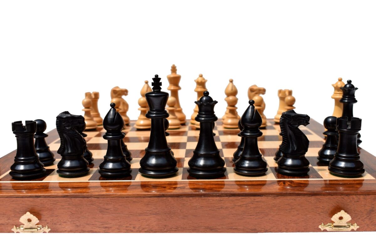 Classic Series chess set Boxwood & Ebonized 3.5" King-8673