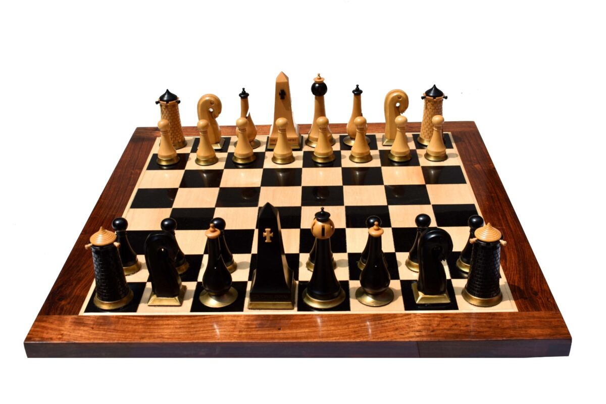 Limited Edition--The Hallgrimur Reykjavik Series chess set Boxwood & Ebony 4.5" king with 2.5" Square chess Board-8790