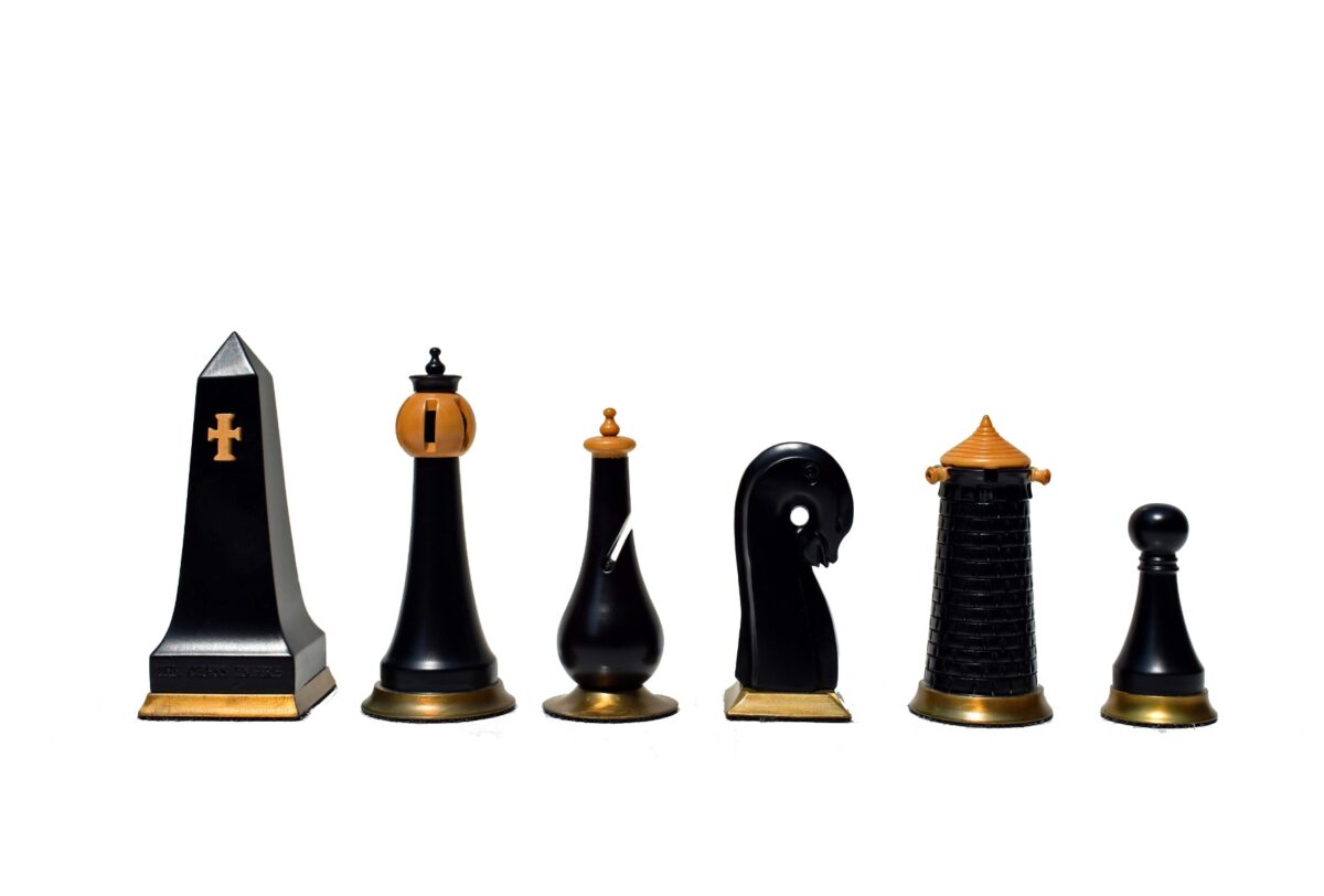 Limited Edition--The Hallgrimur Reykjavik Series chess set Boxwood & Ebony 4.5" king with 2.5" Square chess Board-8804