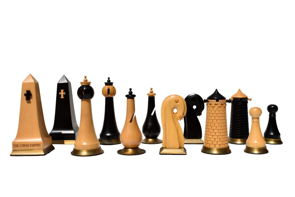 Limited Edition--The Hallgrimur Reykjavik Series chess set Boxwood & Ebony 4.5" king with 2.5" Square chess Board-8802