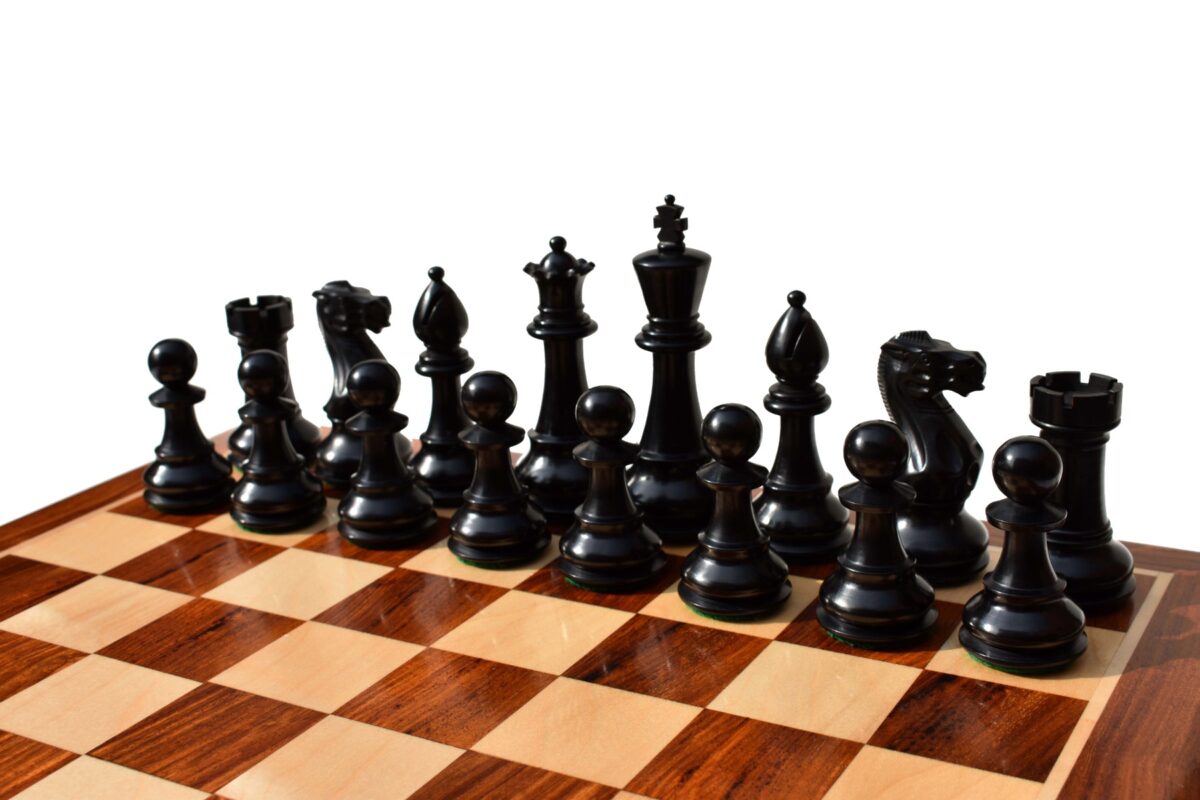 Classic Series chess set Boxwood & Ebonized 5" King with 2.25" Square Beveled series chess board-8823