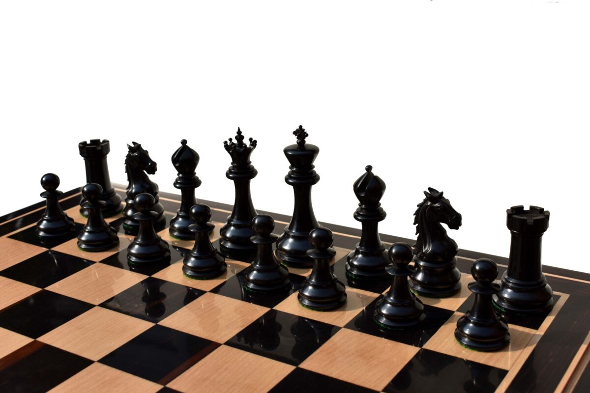 King's Crown Series Chess Pieces Boxwood & Ebony 4.25" King-8870