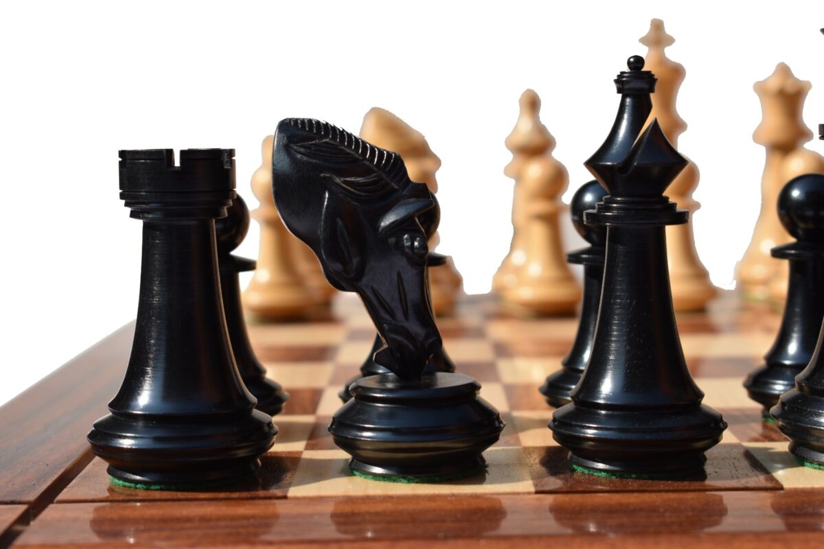 The Columbus Series Chess Pieces Boxwood & Ebony 4" King-8930