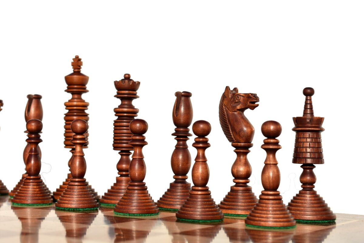 English Pre-Staunton chess set reproduction Antique Boxwood & Ebony 4.625" King with 2" Square Chess Board-9126