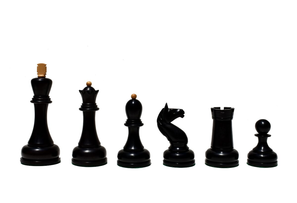 THE REPRODUCTION OF 1960 MIKHAIL TAL CHESS SET BOXWOOD & EBONIZED 4.125" KING WITH 2" SQUARE CHESS BOARD-9104