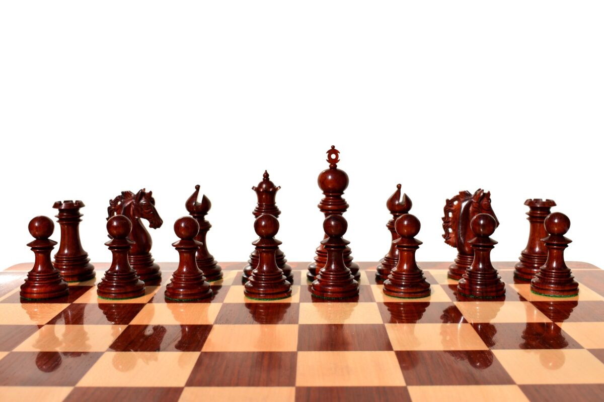 St Petersburg Series Chess Set Boxwood & Padauk 4.4" King with 2.25" Square Chess Board-9204