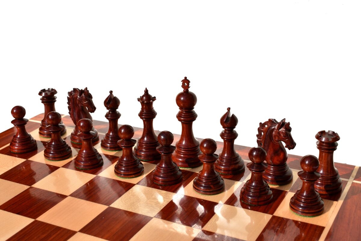 St Petersburg Series Chess Set Boxwood & Padauk 4.4" King with 2.25" Square Chess Board-9205