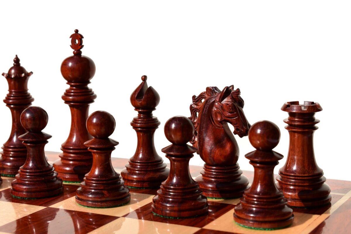 St Petersburg Series Chess Set Boxwood & Padauk 4.4" King with 2.25" Square Chess Board-9209