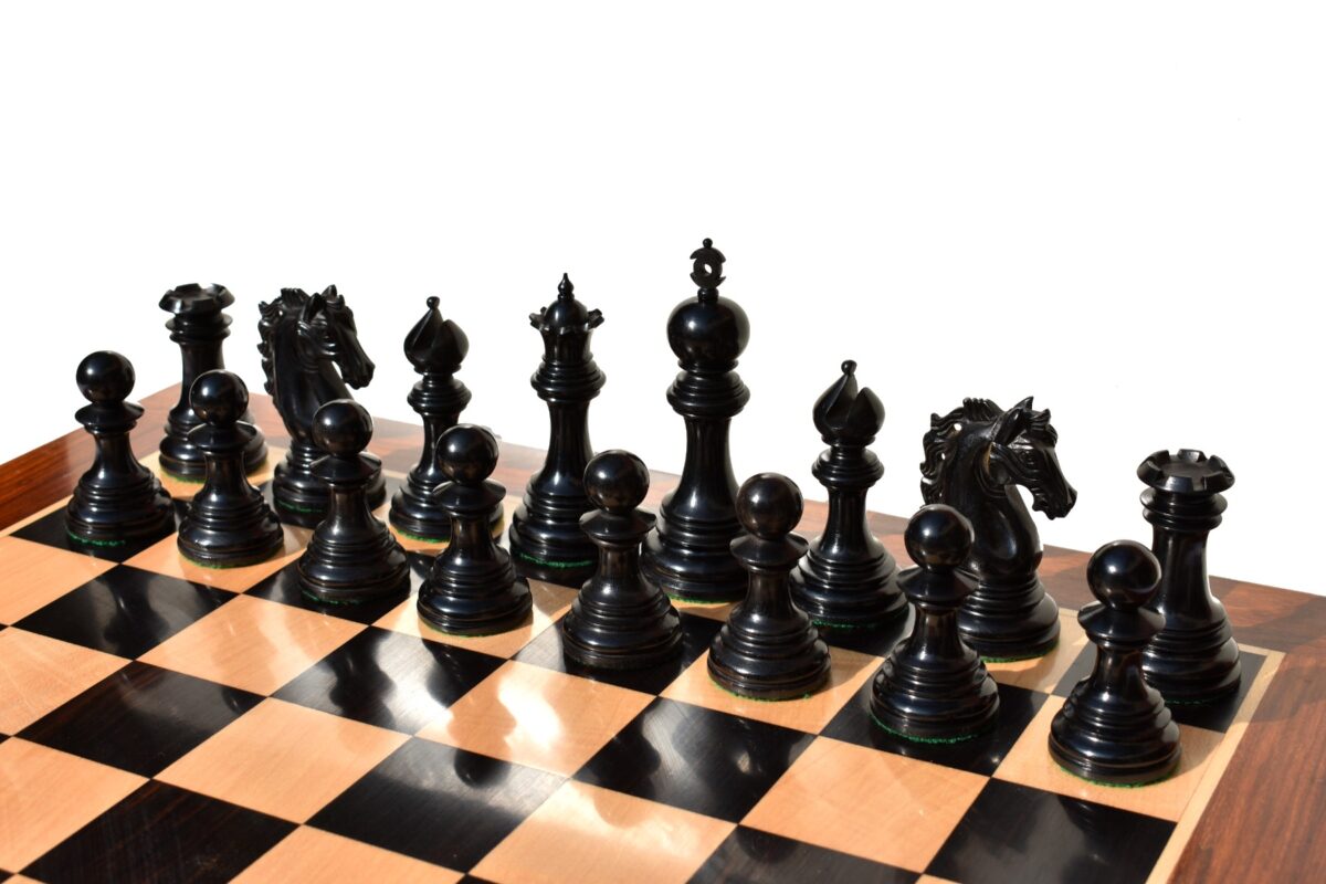 St Petersburg Series Chess Set Boxwood & Ebony 4.4" King with 2.25" Square Chess Board-9176