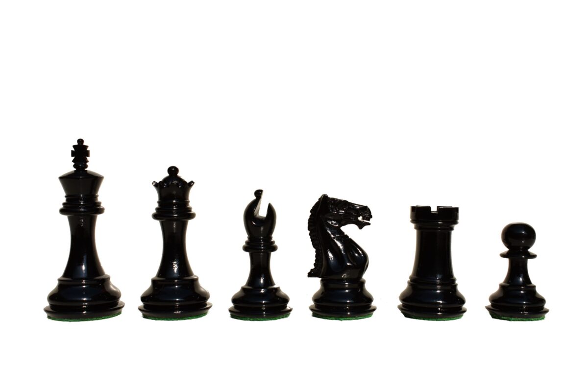 The Centurion Series White & Black Lacquere 3" King chess pieces-9274